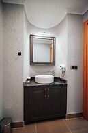 YAMANS PARK HOTEL