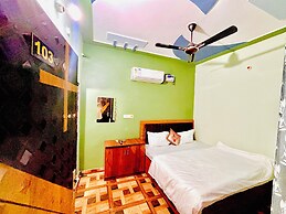 HOTEL BHAGWATI PALACE