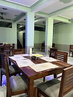 HOTEL BHAGWATI PALACE