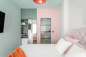 Charm Beach Retreat