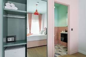 Charm Beach Retreat