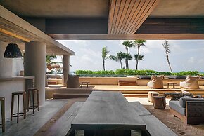 Antal by Beach Please Tulum