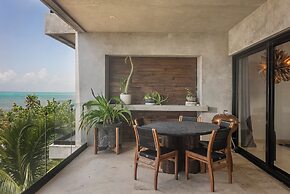 Antal by Beach Please Tulum