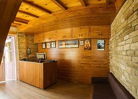 Kasar Rainbow Yoga Retreat