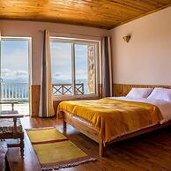 Kasar Rainbow Yoga Retreat