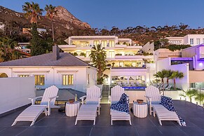 YOLO Spaces - Clifton Petite Villa