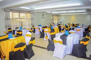OLOIRIEN HOTEL & RESORT