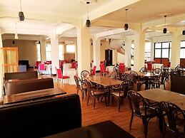OLOIRIEN HOTEL & RESORT