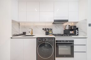 JVC Studio for 2 People With City Views