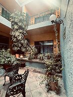 Meson Acueducto
