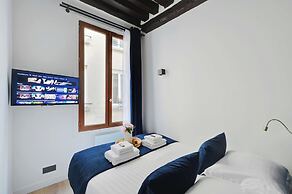 Relaxing Urban Getaway, Notre Dame de Paris