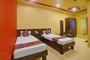 FabHotel Wagholi Inn