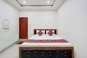 Fabhotel Ramendra Palace