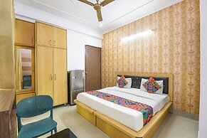 Fabhotel The Flora