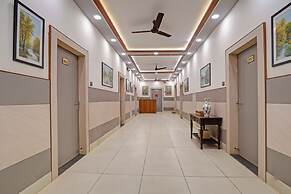 Fabhotel Kr Inn