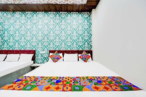 Fabhotel Mahak Palace