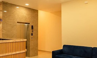 Fabhotel Jk Grand
