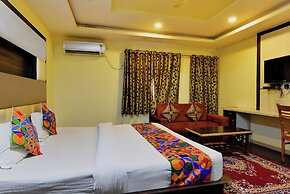 Fabhotel Tip Top