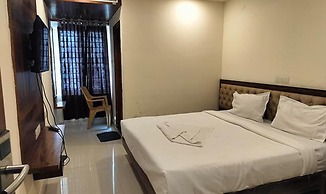 Fabhotel Swagath Inn