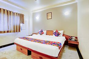 Fabhotel Ratna Regency