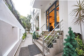 Fabhotel Royal Spark Inn