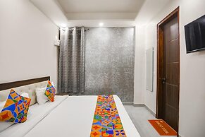 Fabhotel Signature Inn I