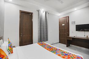 Fabhotel Signature Inn I