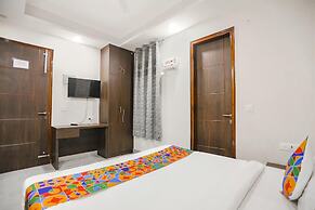 Fabhotel Signature Inn I