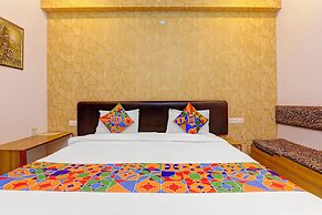Fabhotel Anant