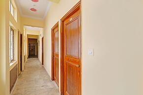 Fabhotel Anant