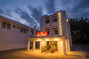 Fabhotel Anant