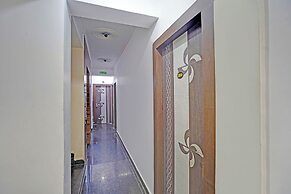 Fabhotel Aman