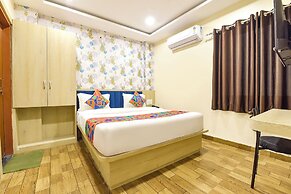 Fabhotel Bhavna Palace