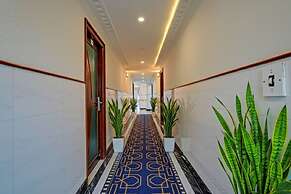 Fabhotel The Black Diamond
