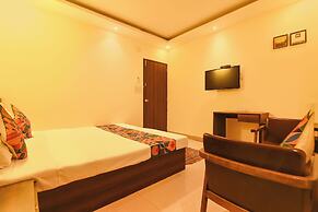 Fabhotel Motisarai
