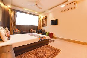 Fabhotel Motisarai