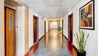 Fabhotel Alfa