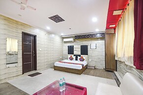 Fabhotel Park View I