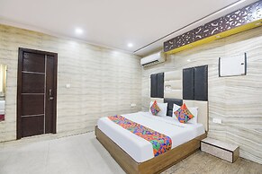 Fabhotel Park View I