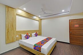 Fabhotel Cube