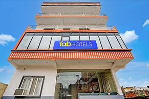 Fabhotel Abhinanandan Palace