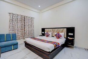 Fabhotel Abhinanandan Palace
