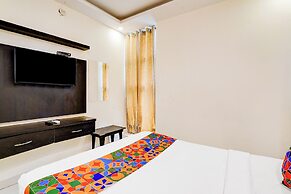 Fabhotel Royal Regalia Inn