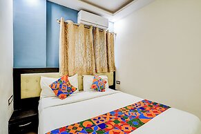 Fabhotel Royal Regalia Inn
