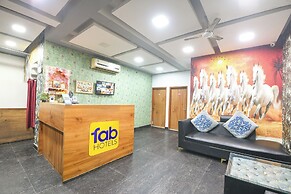 Fabhotel The Vegas