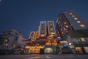 Fabhotel Rajtilak