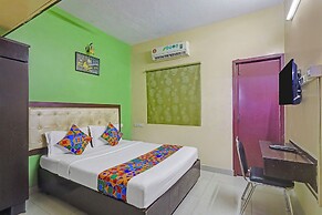 Fabhotel Blue Moon Residency