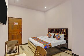 Fabhotel Rn Residency