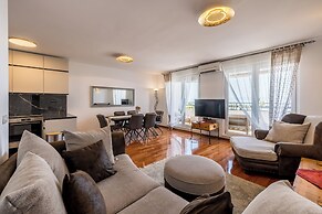 Beachaholic M&G, Luxury Seaside Suites On Znjan