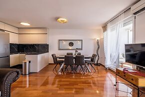 Beachaholic M&G, Luxury Seaside Suites On Znjan